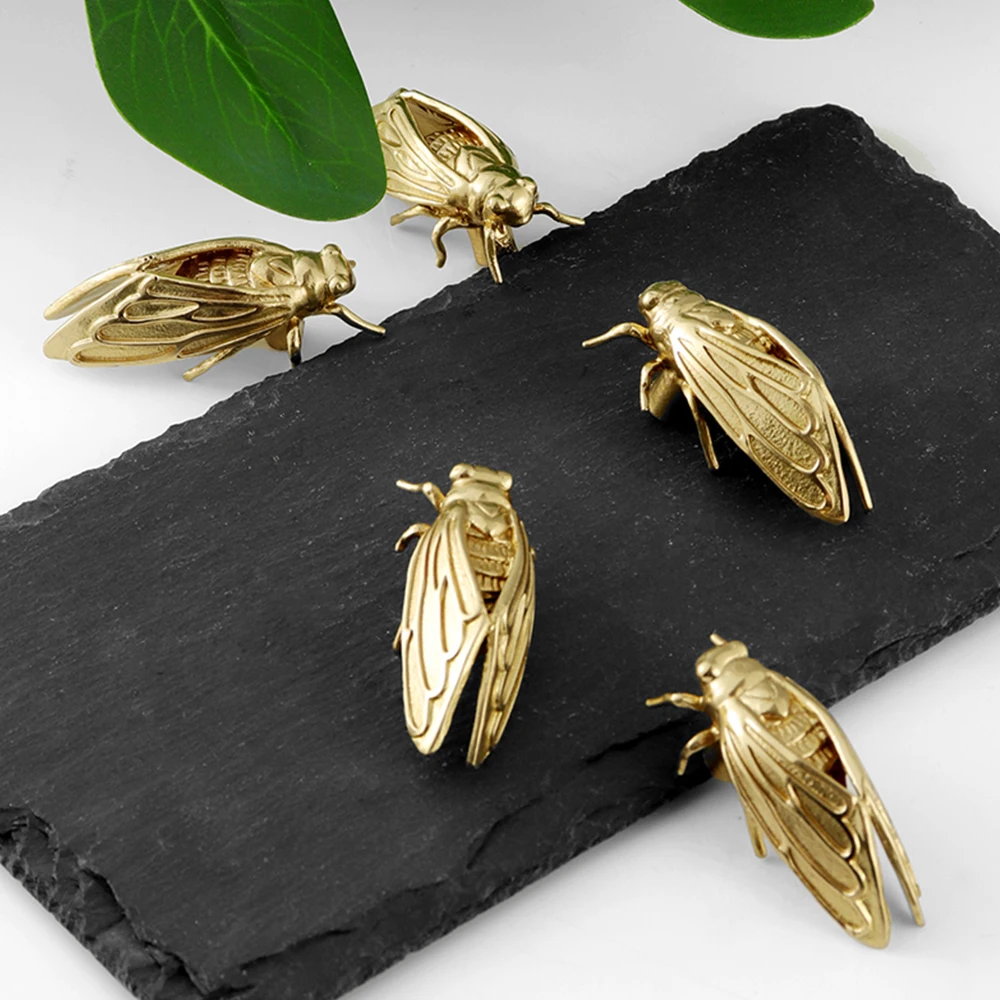 Brass Cicada Cabinet Door Knob - Unique Furniture Hardware Pulls avis et prix