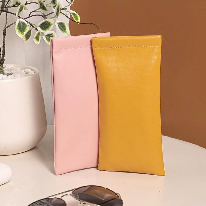Unisex Leather Eyeglass Case P - Soft Close Hinge avis et prix